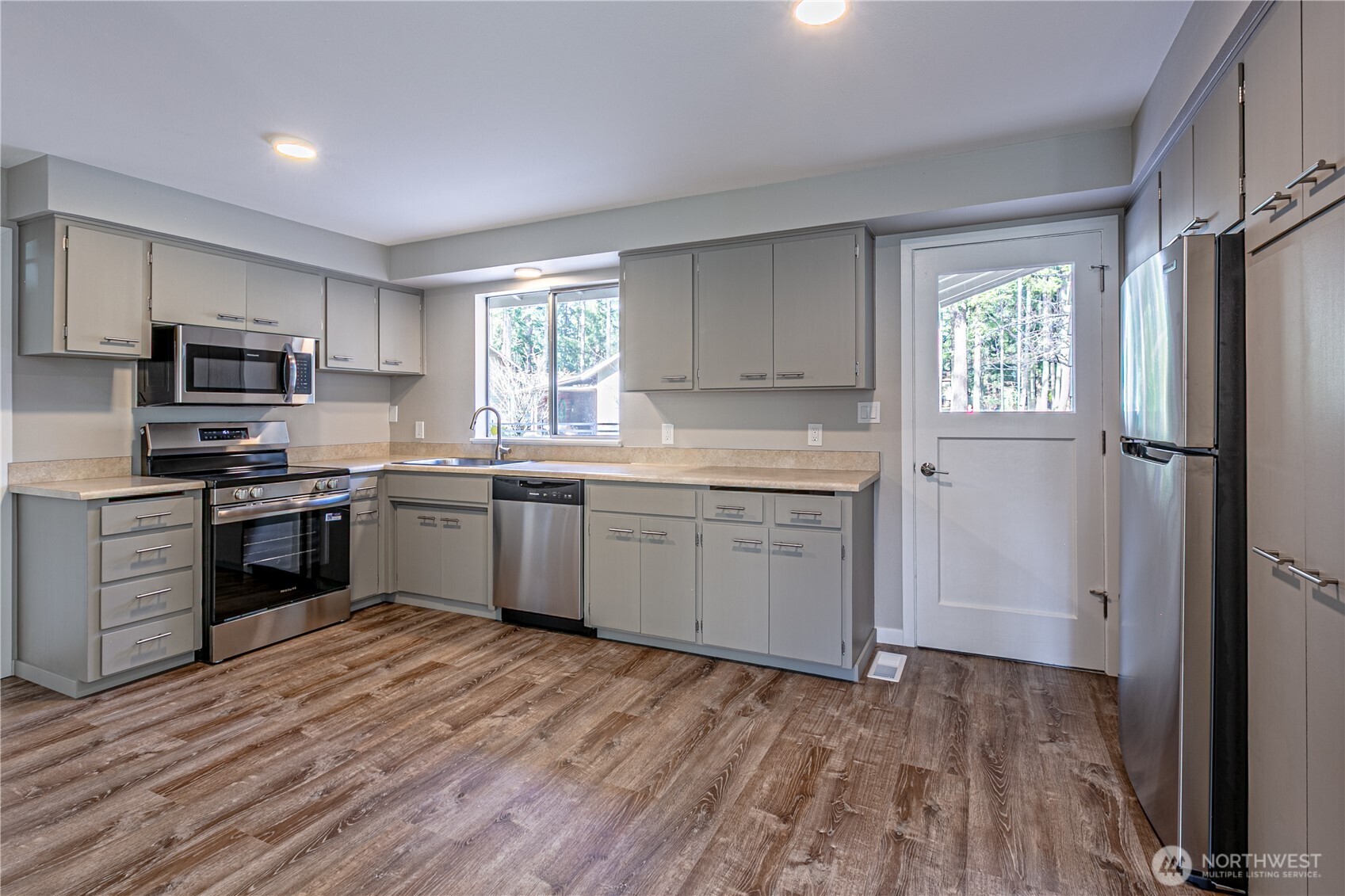 18056 SE 317th Street , Auburn, WA 98092