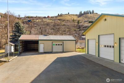 4195 Squilchuck Road , Wenatchee, WA 98801 - Photo 22