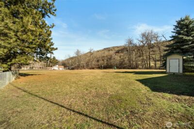 4195 Squilchuck Road , Wenatchee, WA 98801 - Photo 33