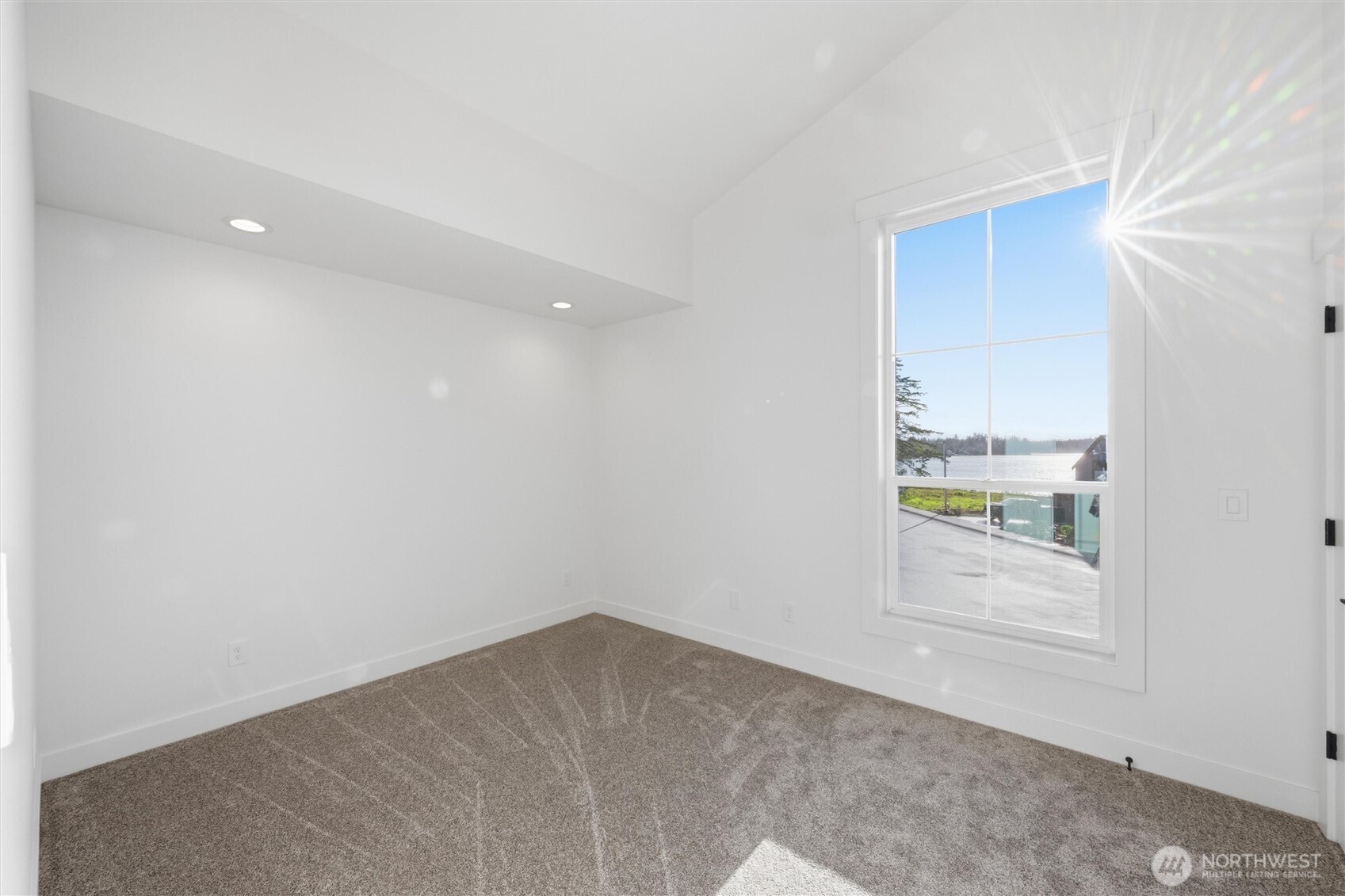 1114 Leighton Street , Blaine, WA 98230