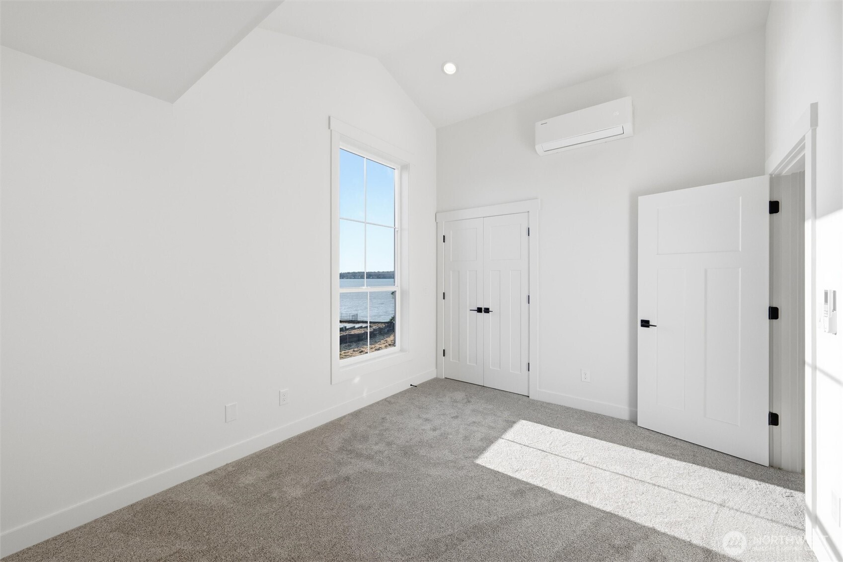 1114 Leighton Street , Blaine, WA 98230