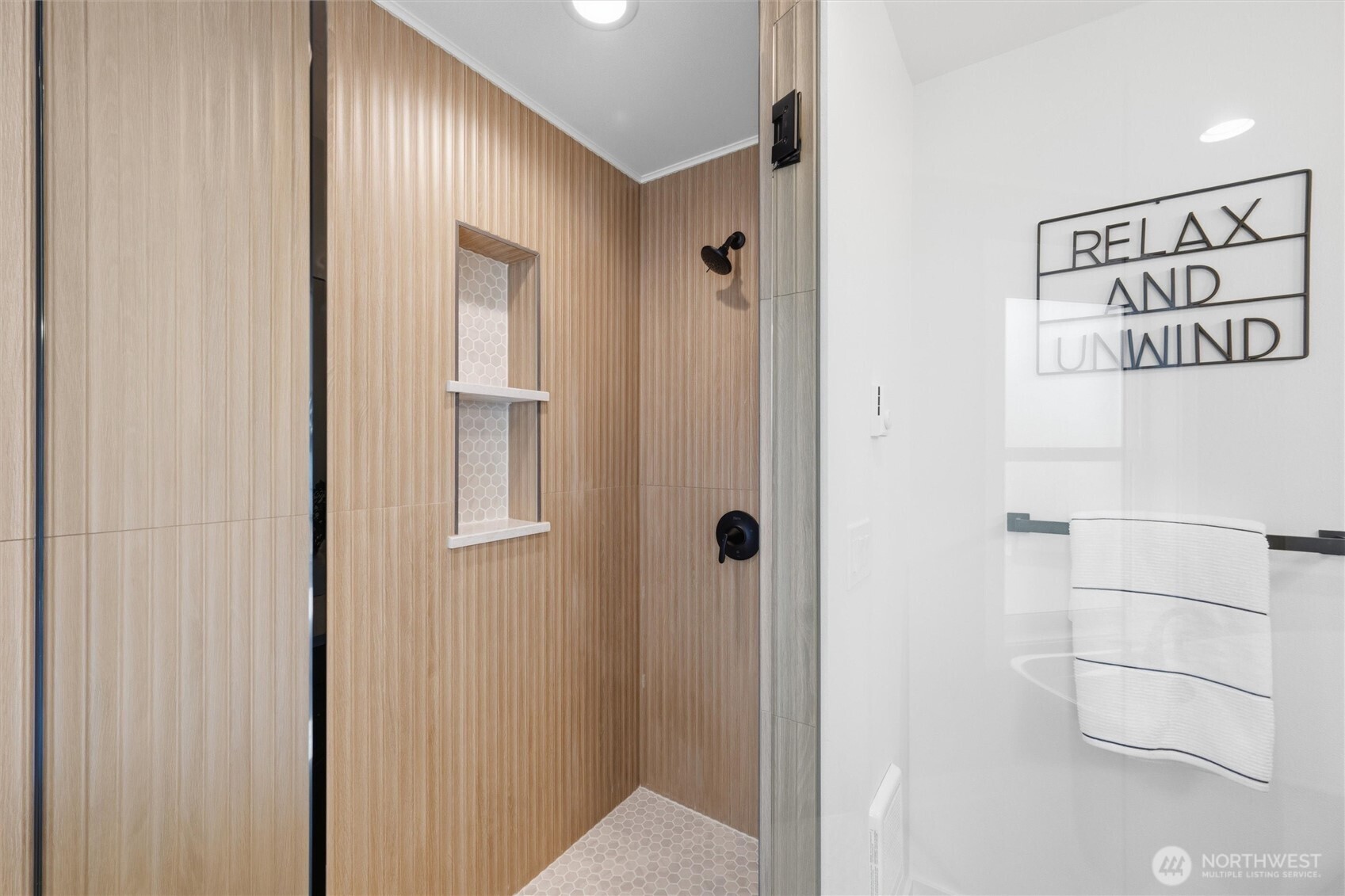 1114 Leighton Street , Blaine, WA 98230