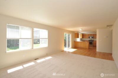 12717 SE 301st Street , Auburn, WA 98092 - Photo 3