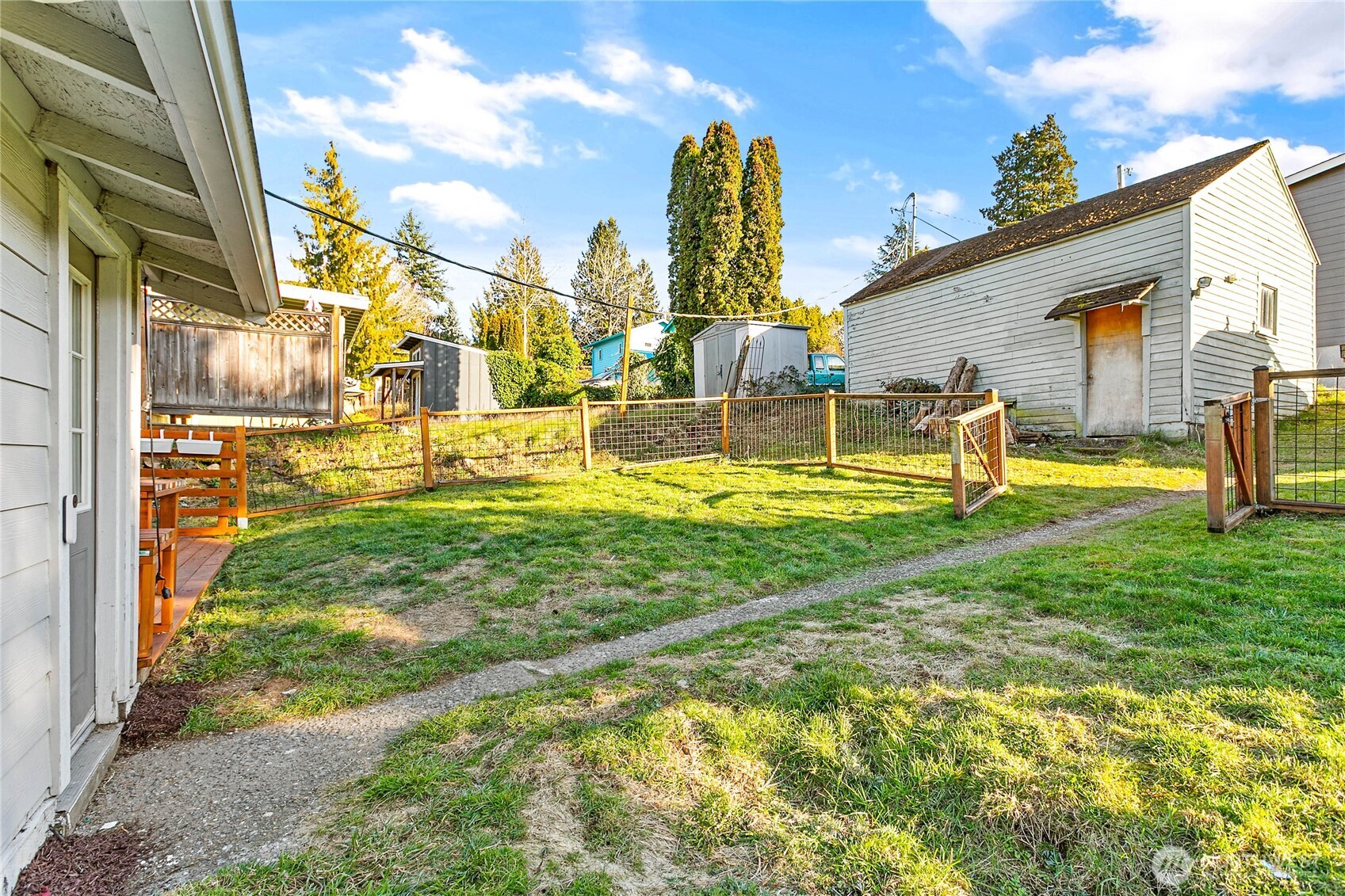 1508 Lakeway Drive , Bellingham, WA 98229