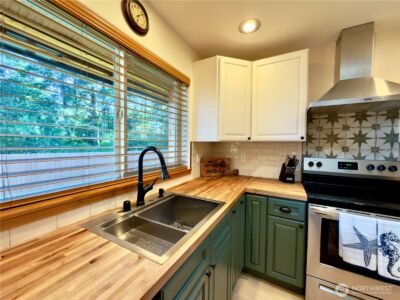 471 Kloshe Court SE, Ocean Shores, WA 98569 - Photo 10