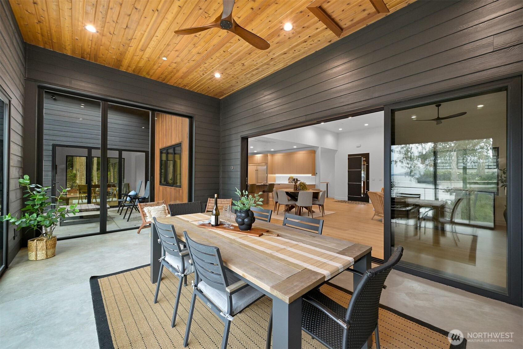 166 Soundview Drive , Bellingham, WA 98229