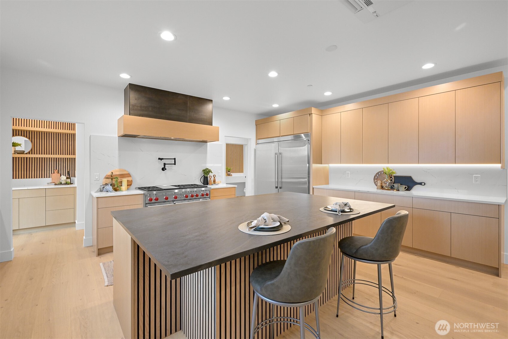 166 Soundview Drive , Bellingham, WA 98229