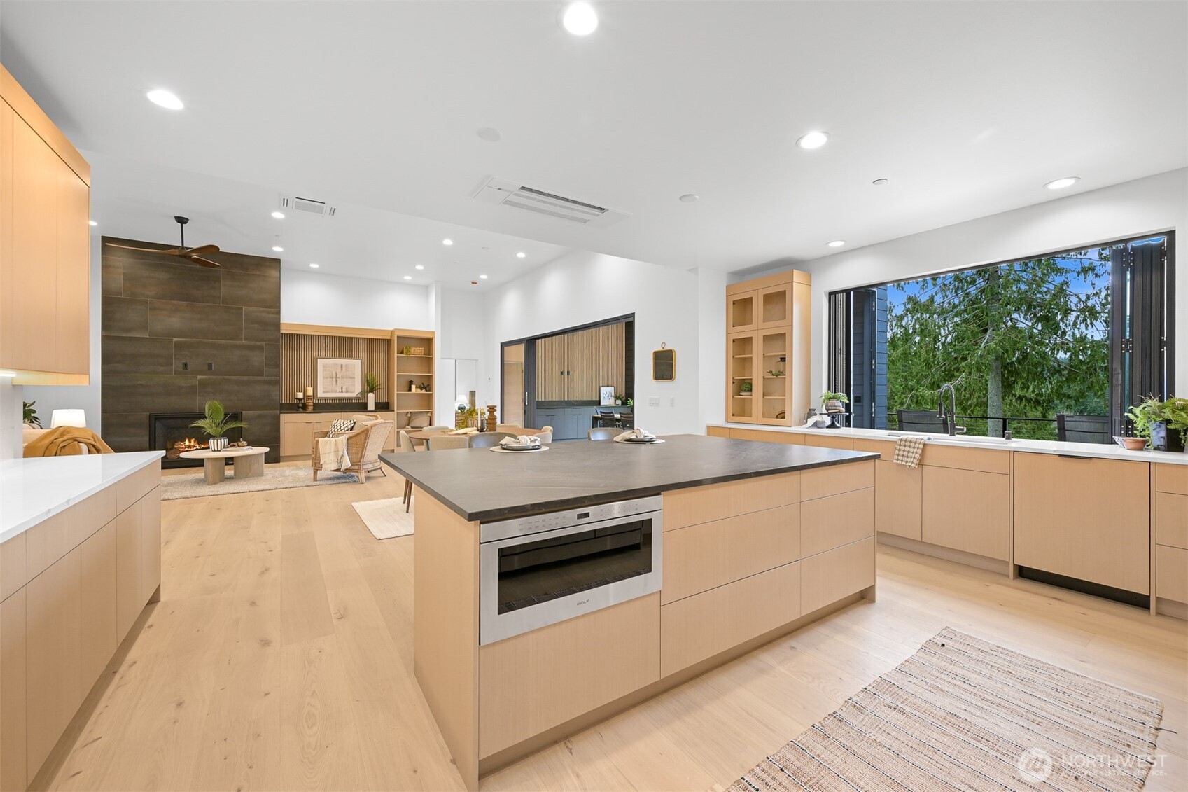 166 Soundview Drive , Bellingham, WA 98229