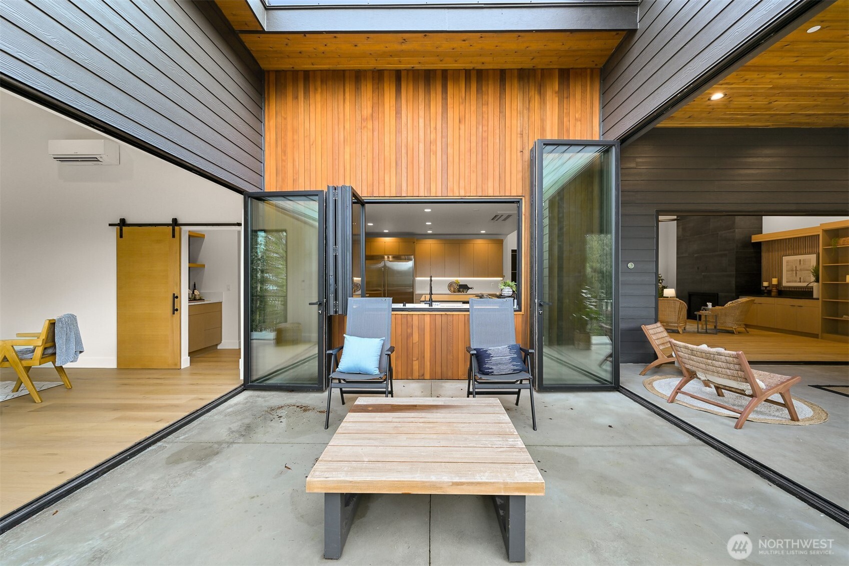 166 Soundview Drive , Bellingham, WA 98229