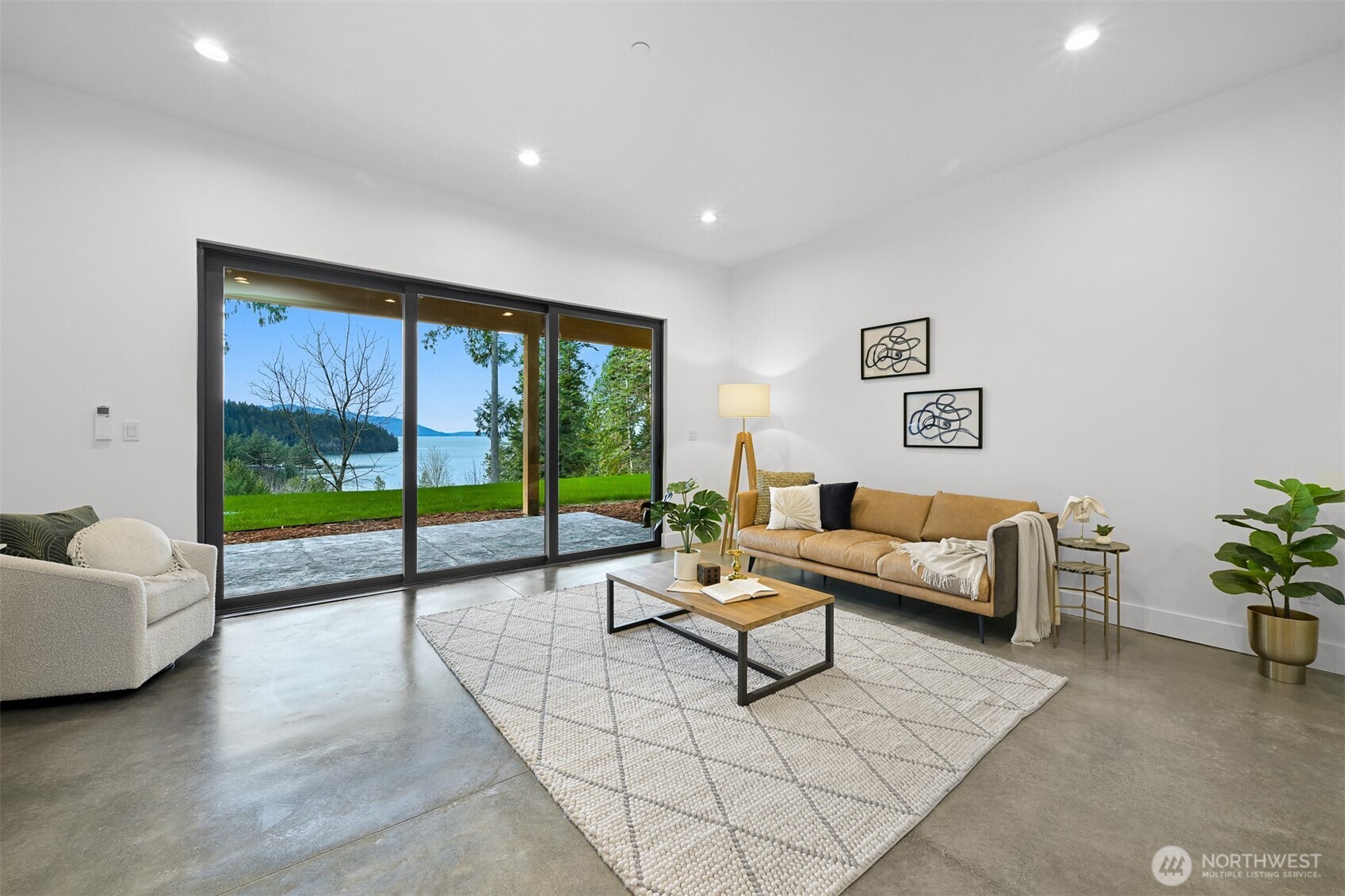 166 Soundview Drive , Bellingham, WA 98229