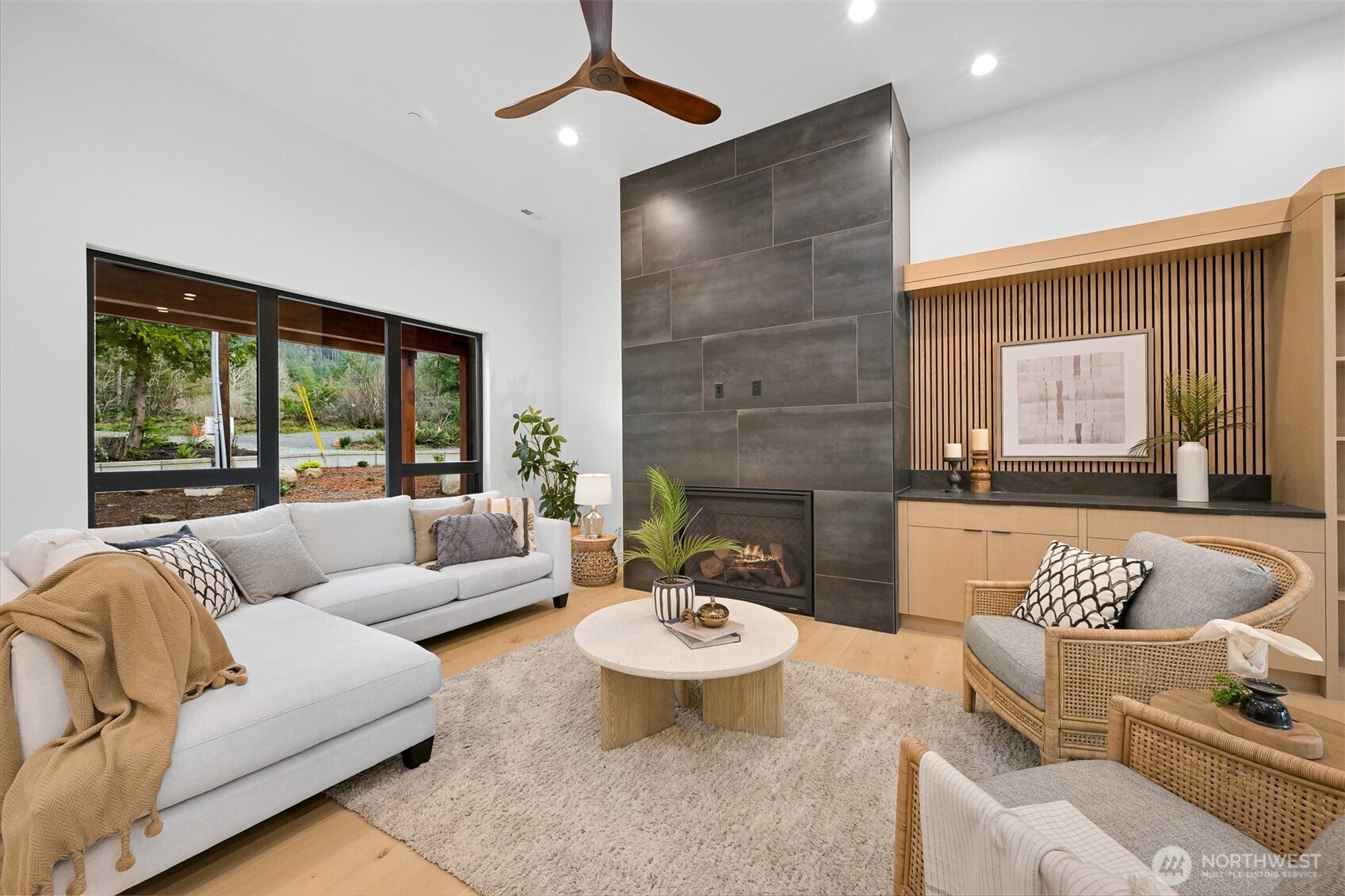 166 Soundview Drive , Bellingham, WA 98229