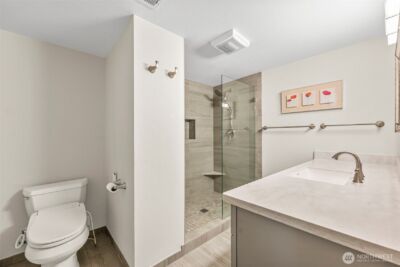 1816 Day Island Boulevard W, University Place, WA 98466 - Photo 16