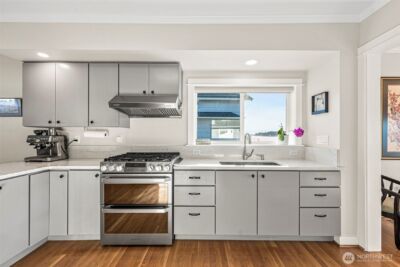 1816 Day Island Boulevard W, University Place, WA 98466 - Photo 10