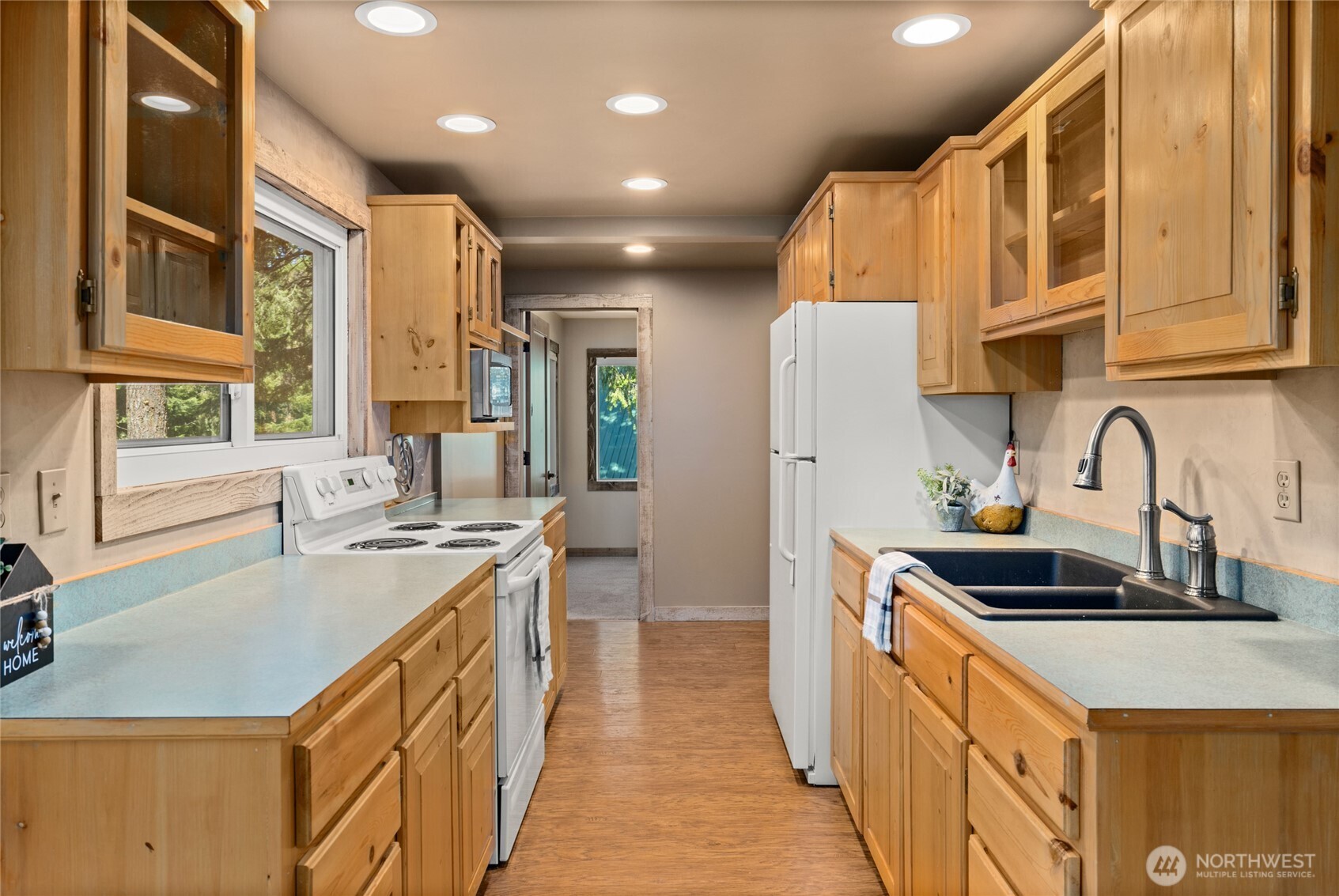 221 W Lakedale Drive , Ronald, WA 98940