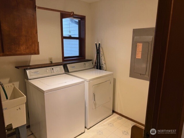 2560 NW Canal View Way , Poulsbo, WA 98370