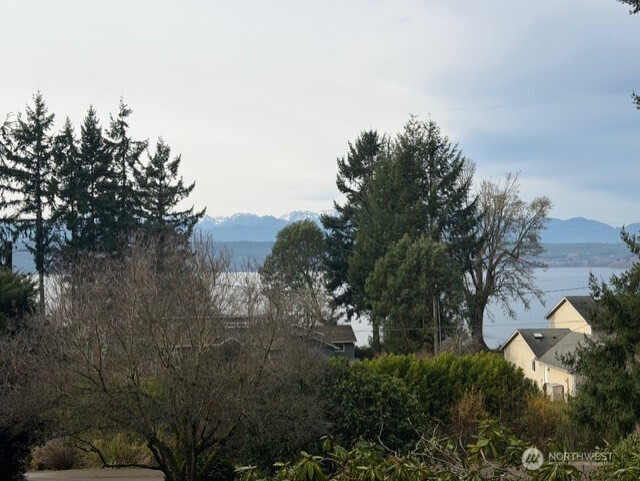 2560 NW Canal View Way , Poulsbo, WA 98370