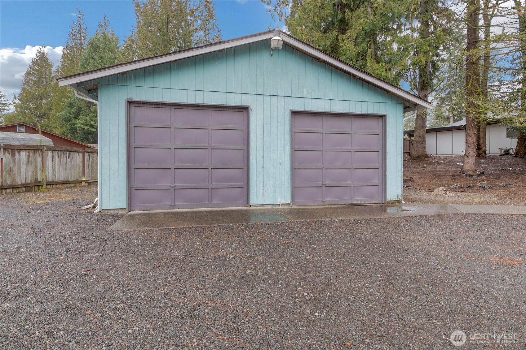 25909 216th Place SE, Maple Valley, WA 98038