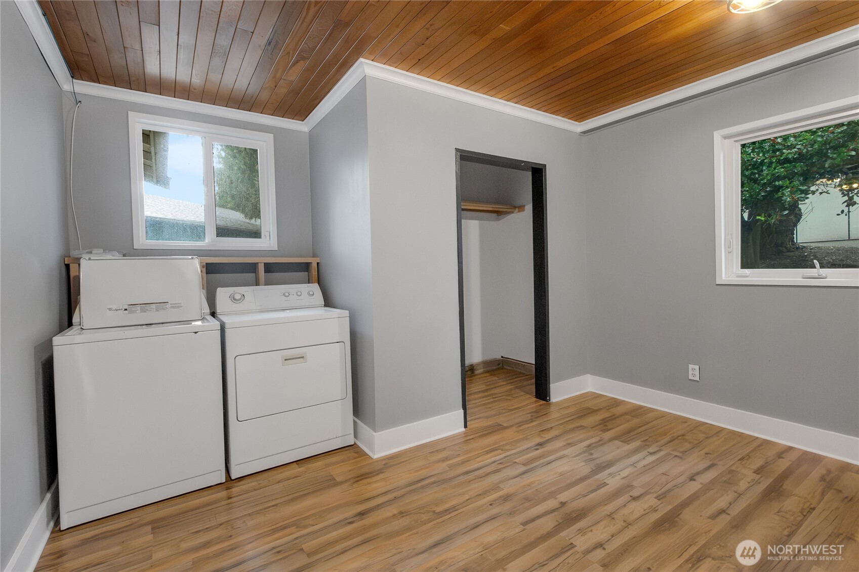 25909 216th Place SE, Maple Valley, WA 98038