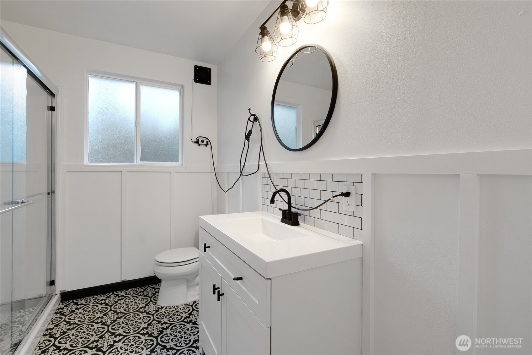 25909 216th Place SE, Maple Valley, WA 98038