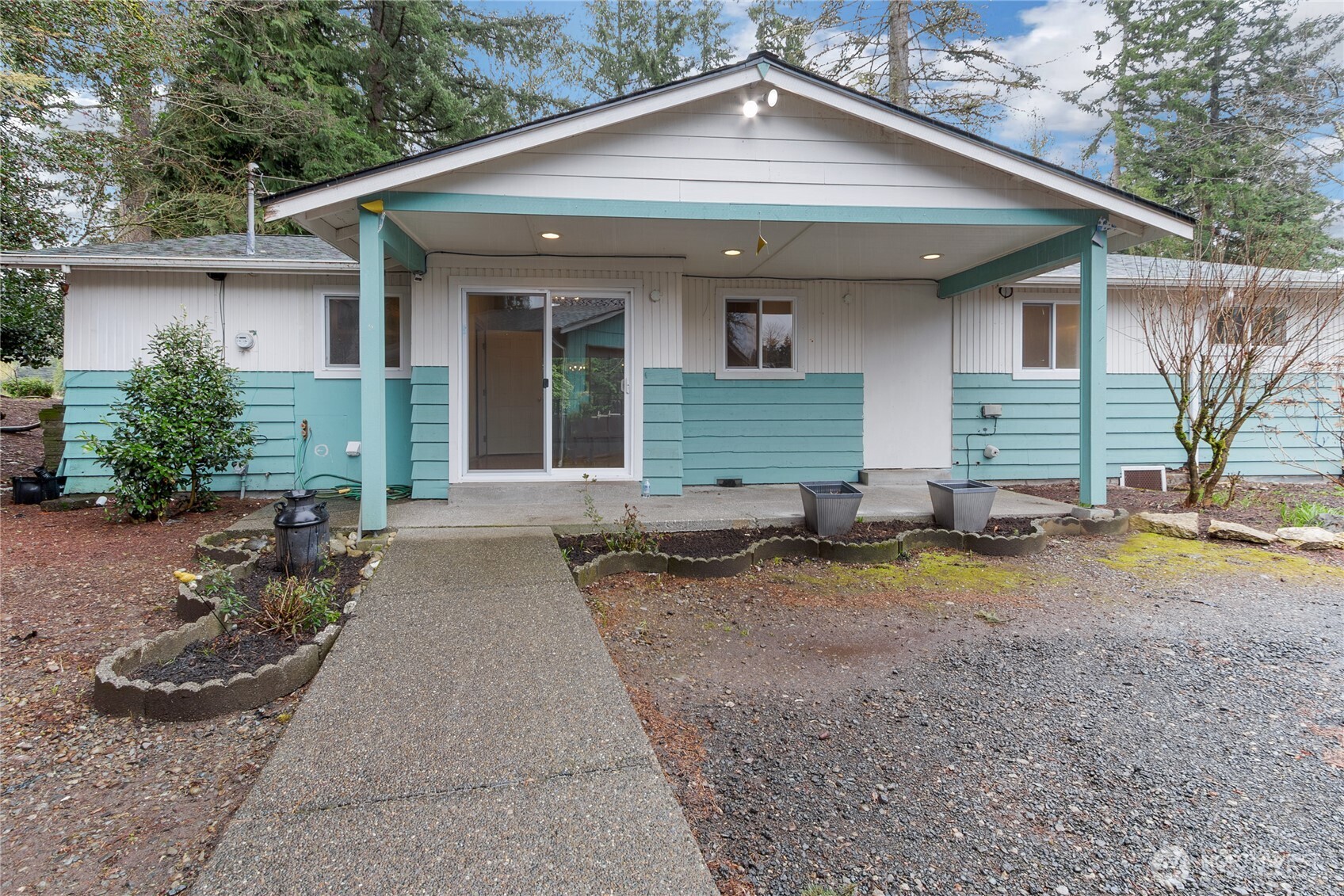 25909 216th Place SE, Maple Valley, WA 98038