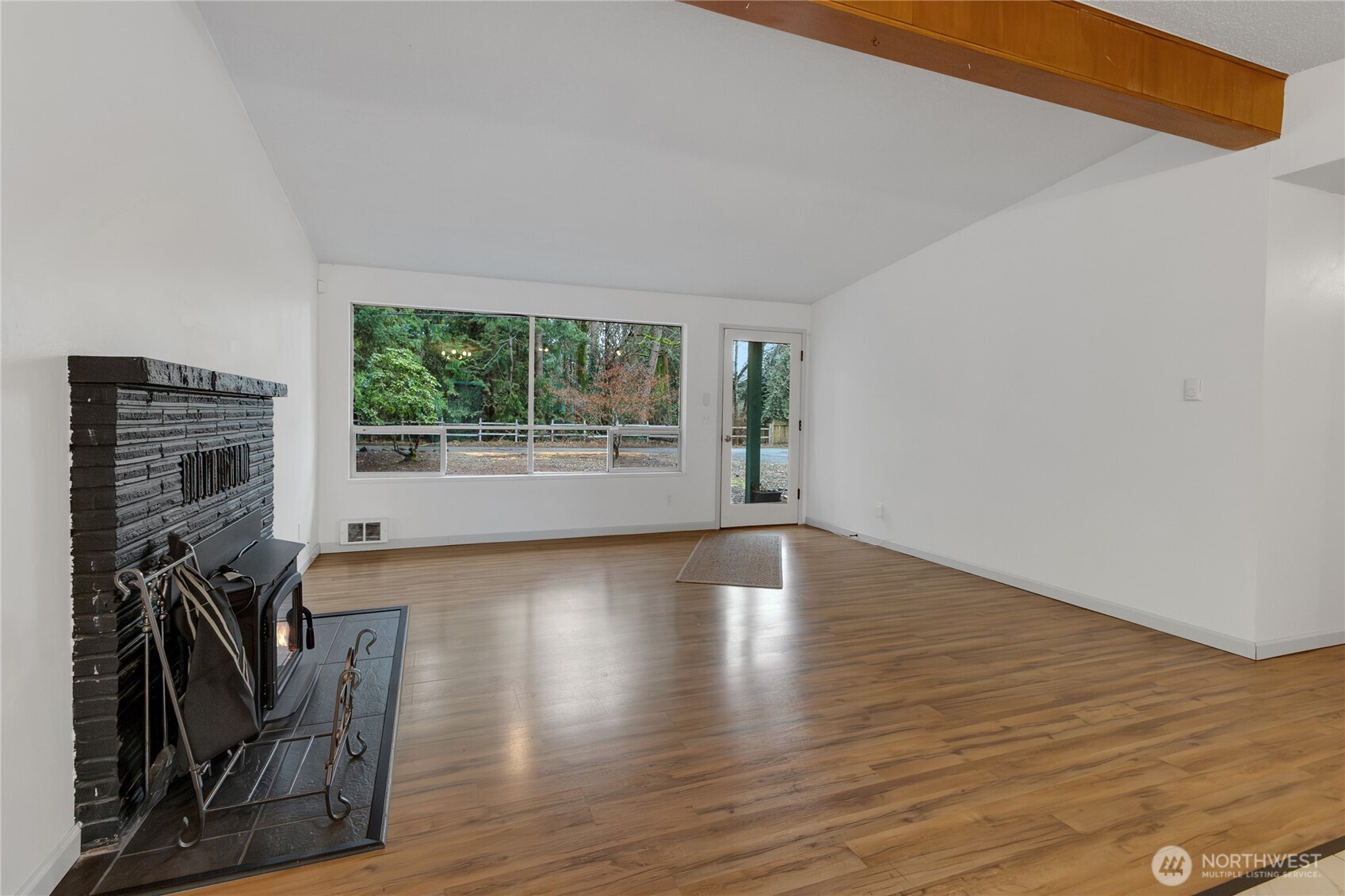 25909 216th Place SE, Maple Valley, WA 98038