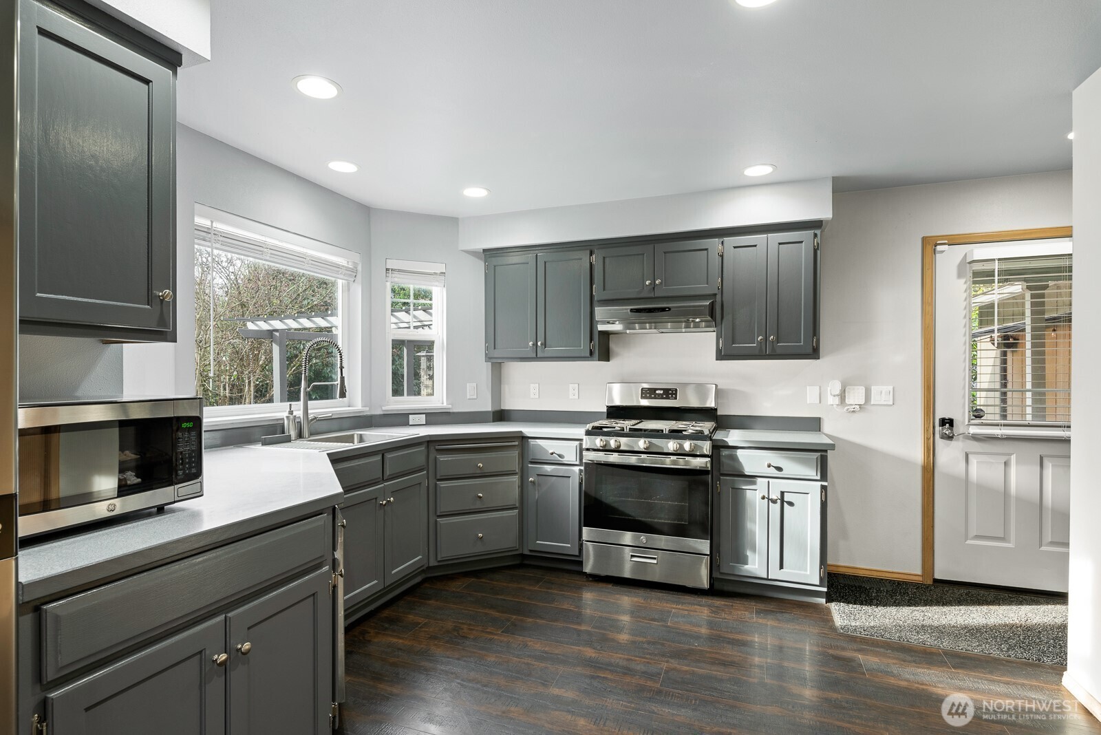 5384 Cameron Road , Freeland, WA 98249