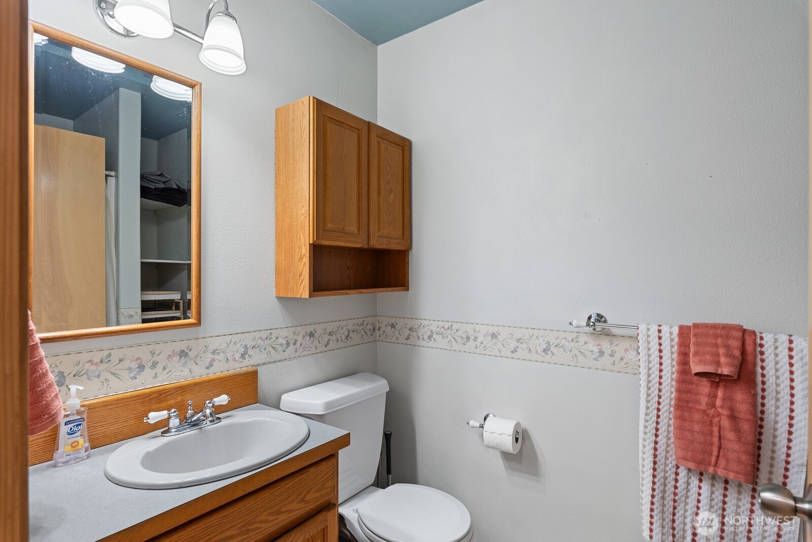 5384 Cameron Road , Freeland, WA 98249