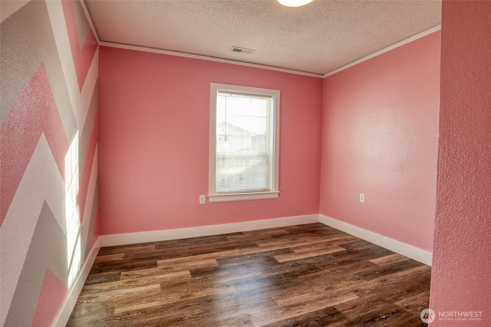 2409 Cherry Street , Aberdeen, WA 98520