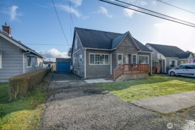 2409 Cherry Street , Aberdeen, WA 98520 - Photo 2