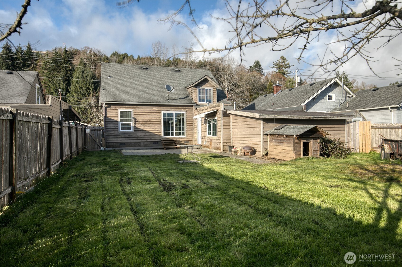 2409 Cherry Street , Aberdeen, WA 98520