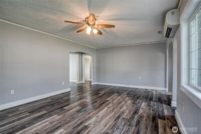 2409 Cherry Street , Aberdeen, WA 98520 - Photo 5