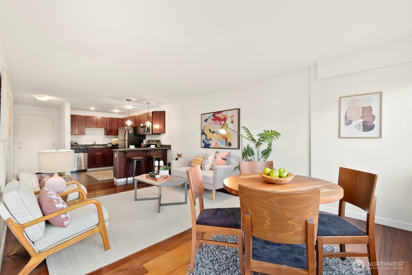 705 E Republican St #303, Seattle, WA 98012