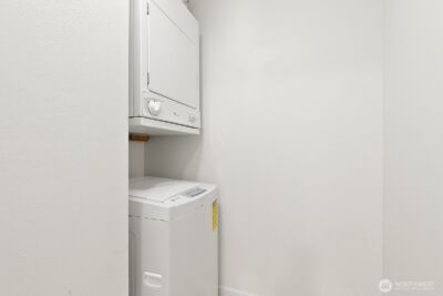 705 E Republican St #303, Seattle, WA 98012 - Photo 19