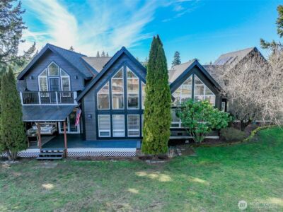 9405 Bridge Road SE, Yelm, WA 98597 - Photo 2