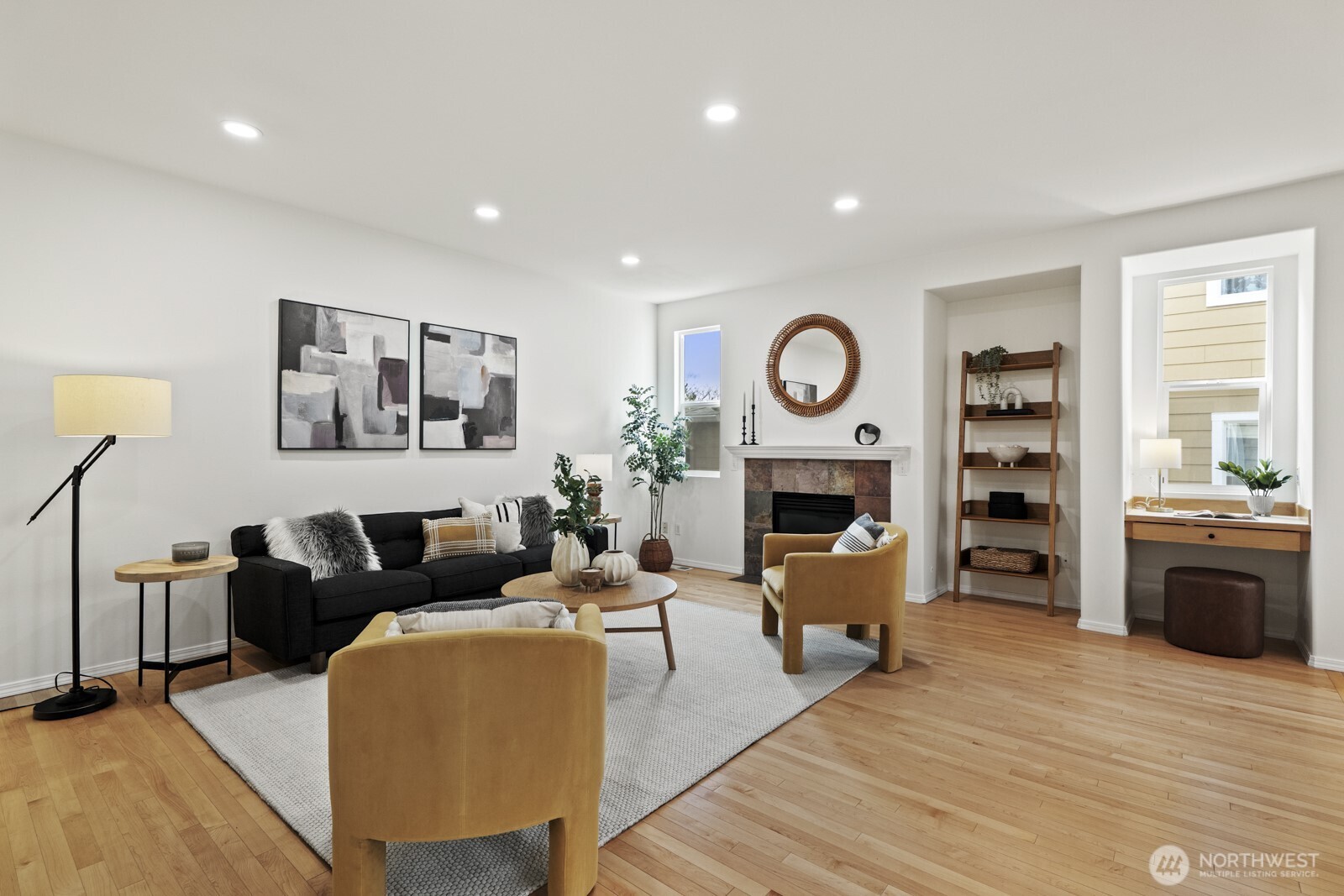 24022 SE 10th Street , Sammamish, WA 98075