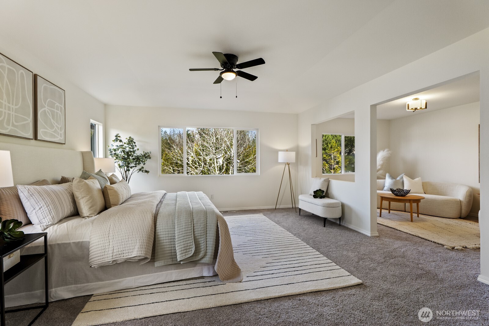 24022 SE 10th Street , Sammamish, WA 98075