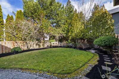 24022 SE 10th Street , Sammamish, WA 98075 - Photo 33