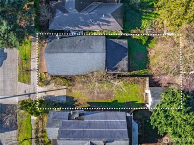 946 N 86th Street , Seattle, WA 98103 - Photo 4