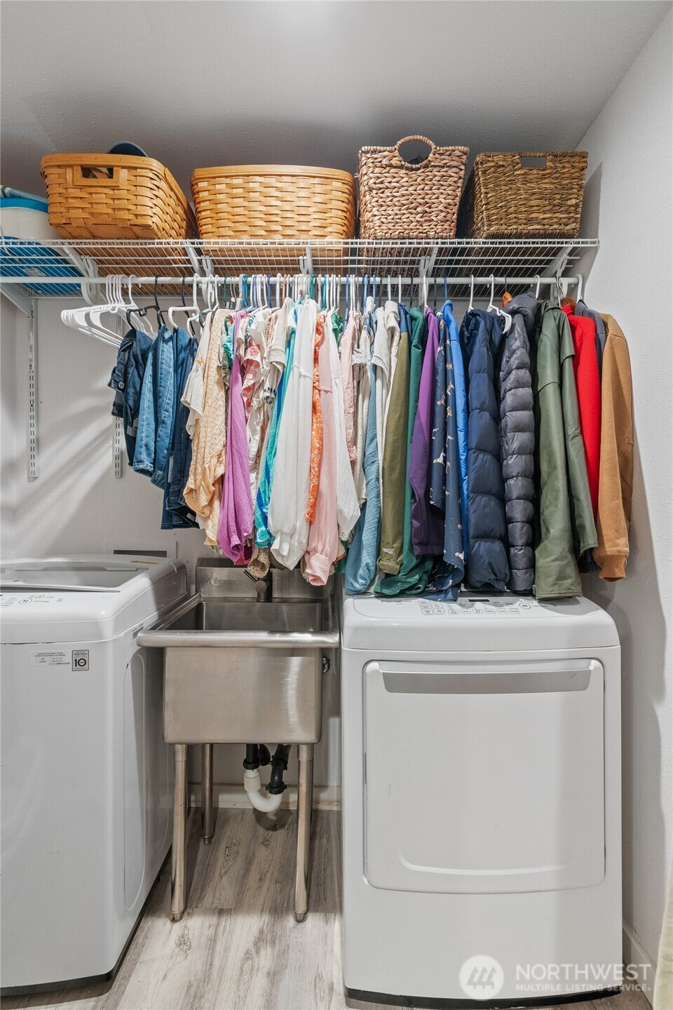 869 Schmid Road , Grayland, WA 98547