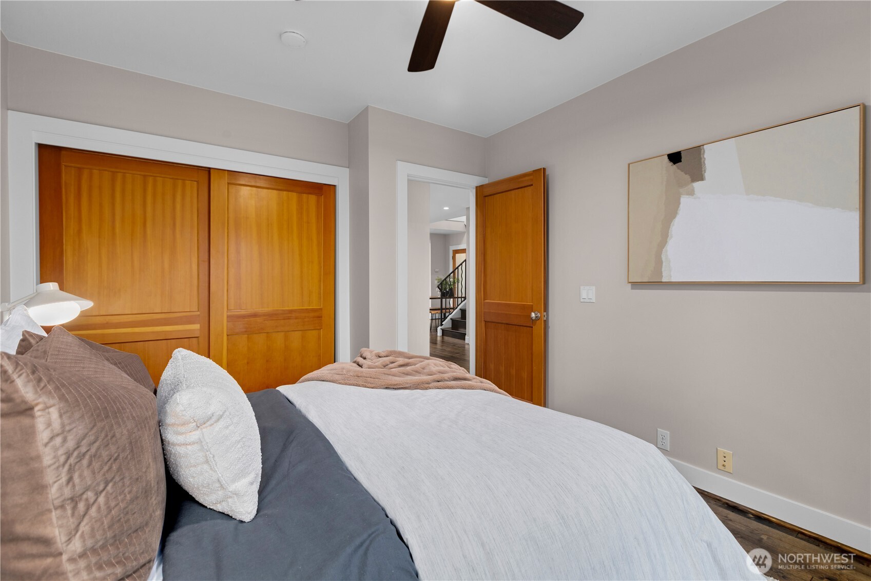 3773 SW Grayson Street , Seattle, WA 98126