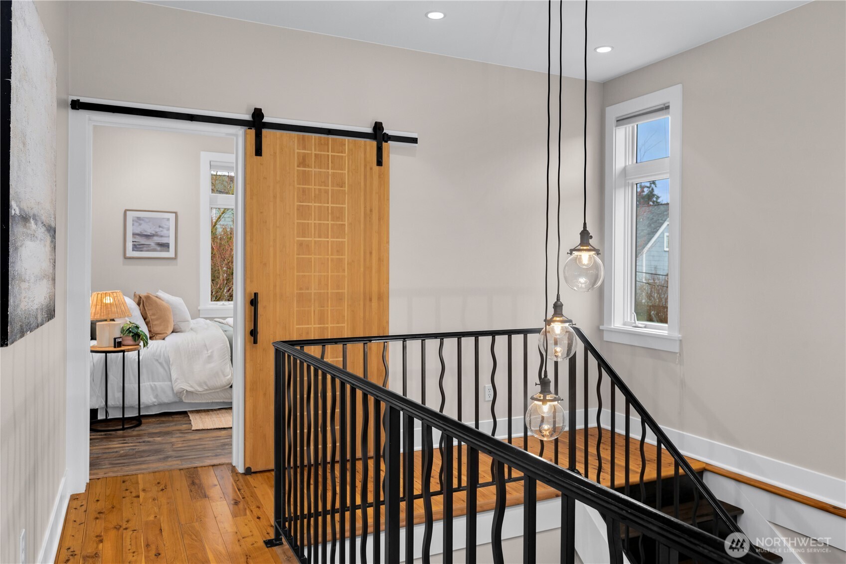 3773 SW Grayson Street , Seattle, WA 98126