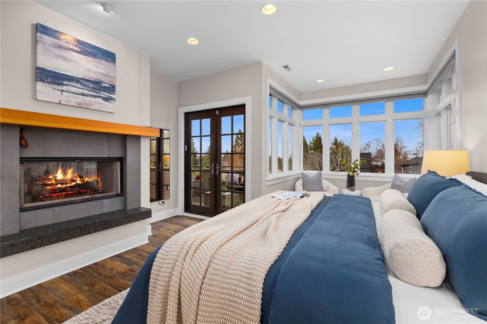 3773 SW Grayson Street , Seattle, WA 98126