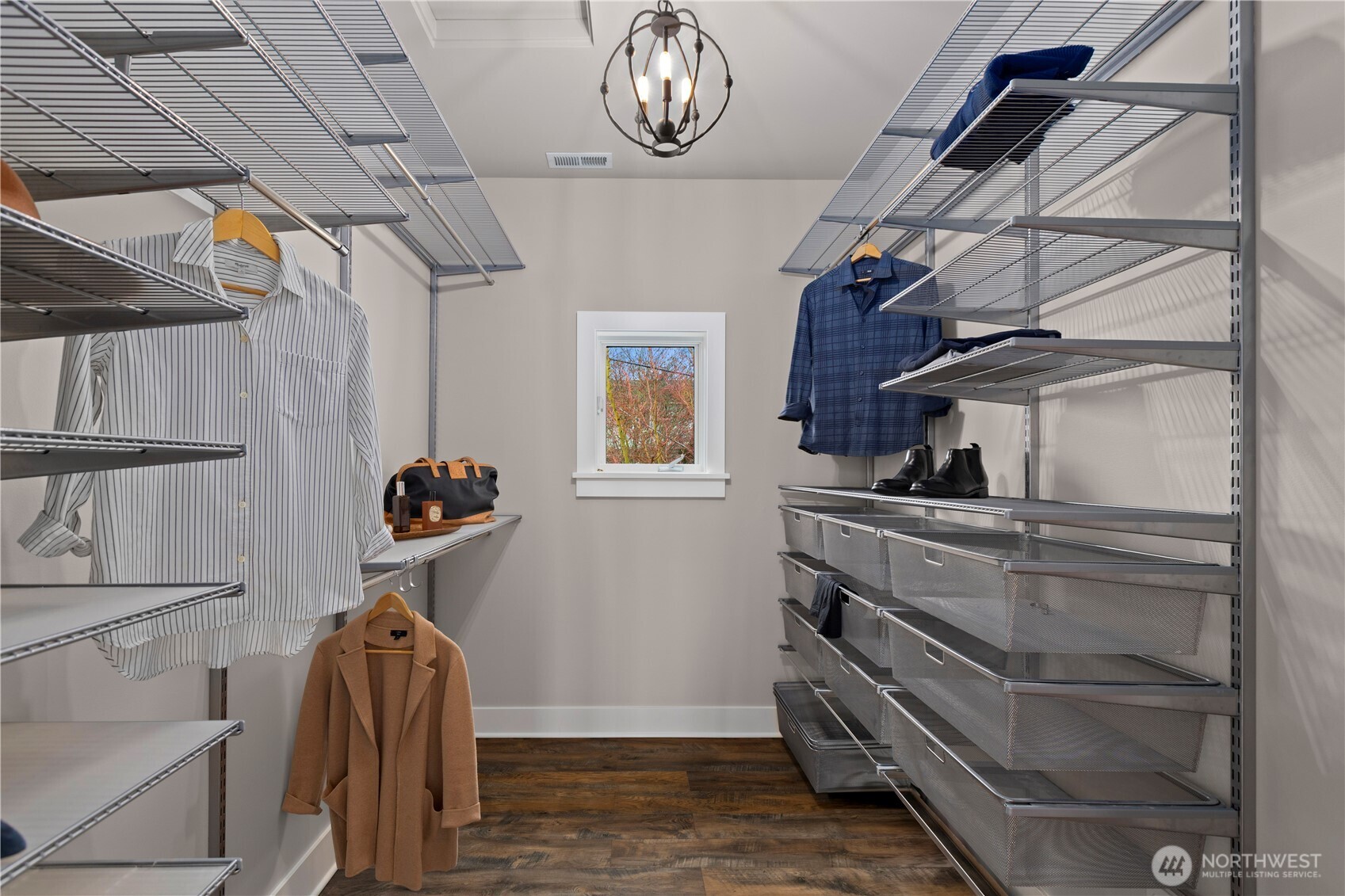 3773 SW Grayson Street , Seattle, WA 98126