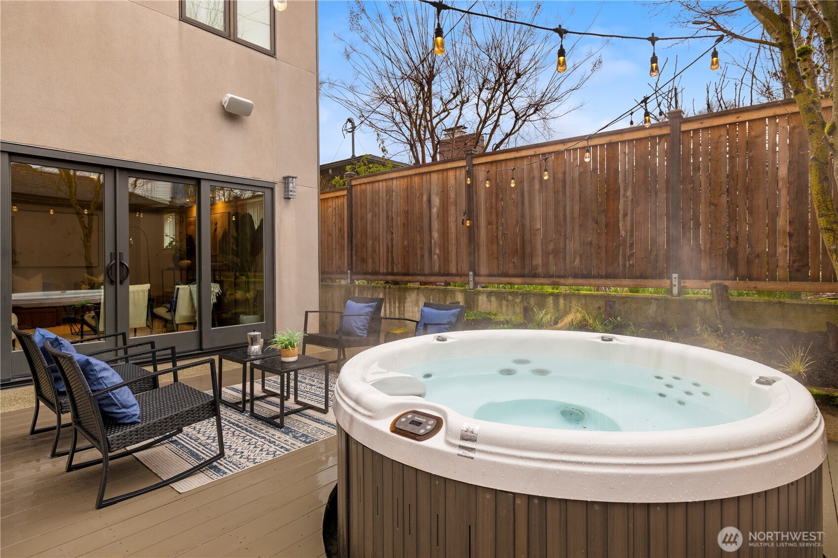 3773 SW Grayson Street , Seattle, WA 98126