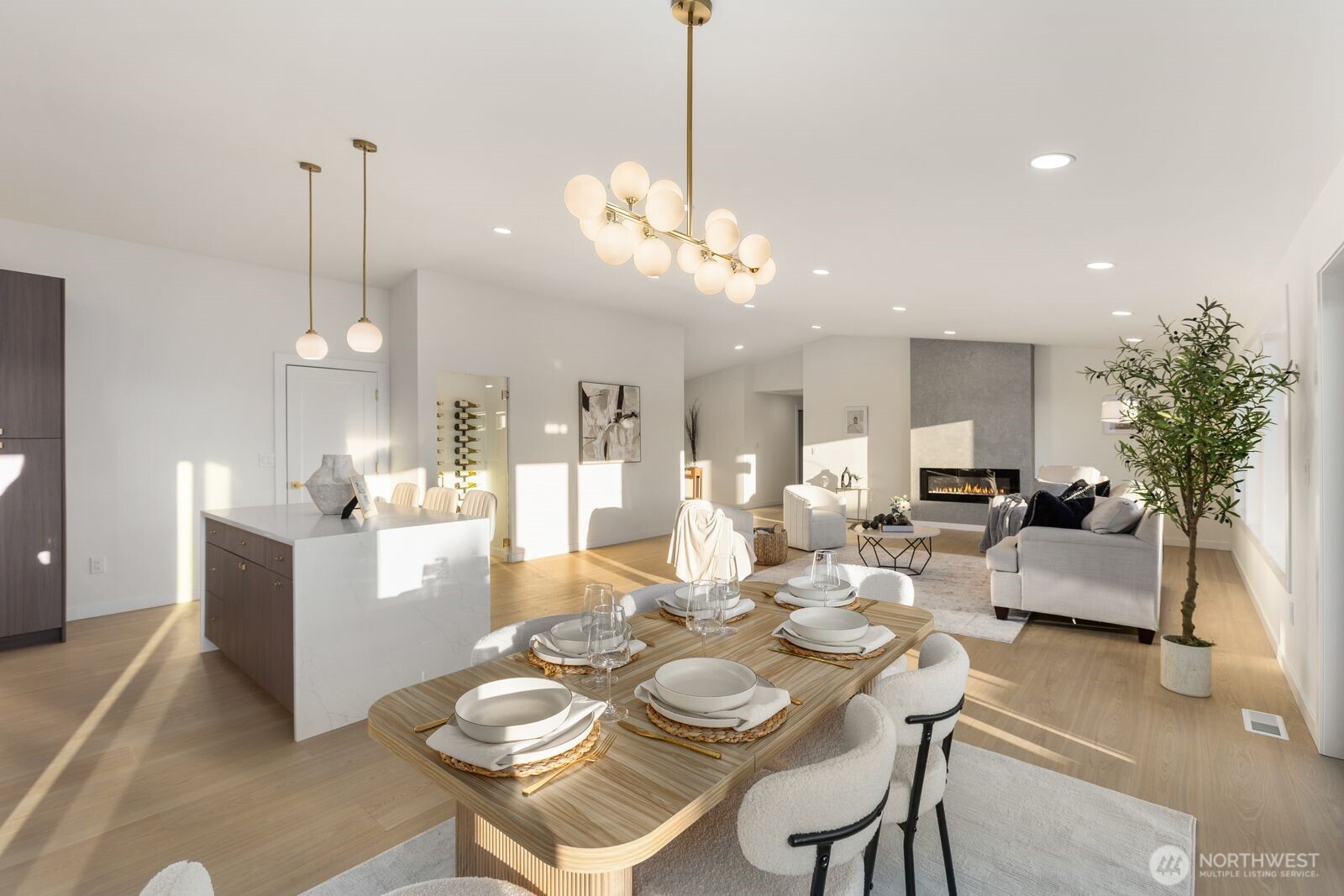 6710 N Parkview Lane , Tacoma, WA 98407