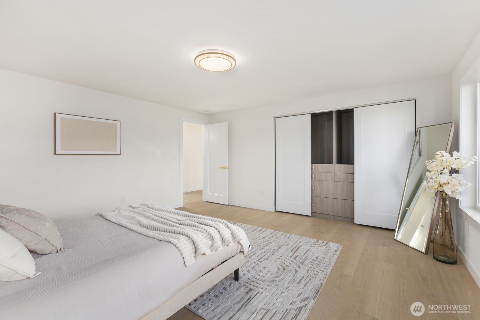 6710 N Parkview Lane , Tacoma, WA 98407