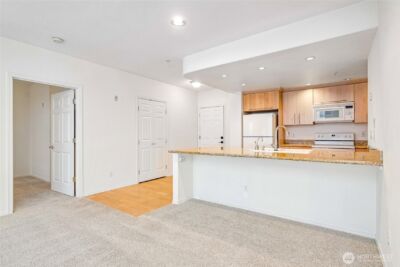 3221 SW Avalon Way #313, Seattle, WA 98126 - Photo 9