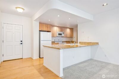 3221 SW Avalon Way #313, Seattle, WA 98126 - Photo 10