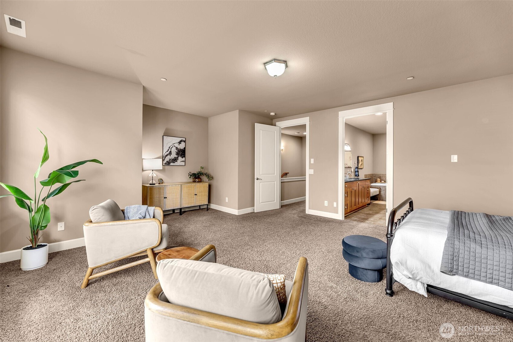 4029 NW 77th Avenue , Camas, WA 98607