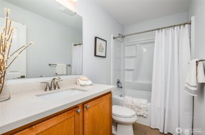 5523 Lakemont Boulevard SE #604, Bellevue, WA 98006 - Photo 18